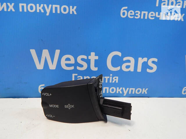 Б/в Перемикач підкермовий лівий на Ford Focus 2004-2011