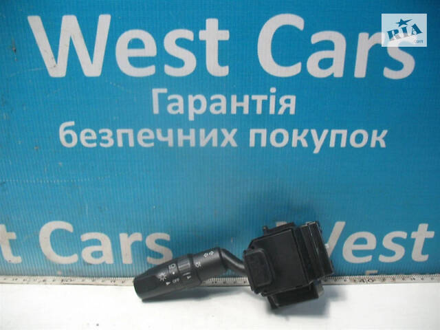 Б/в Перемикач світла фар/сигналу повороту на Mazda 3 2005-2010