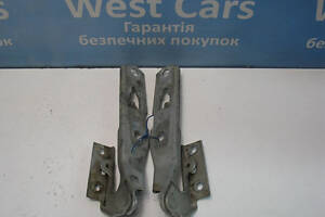 Б/в Петлі капоту комплект на Audi A4 2001-2007