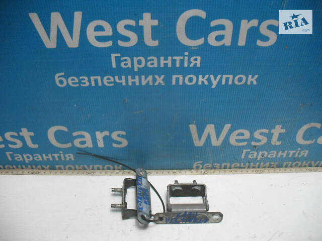 Б/в Петлі кришки багажника (комплект) на Nissan X-Trail 2007-2014