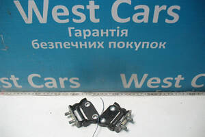 Б/в Петлі кришки багажника комплект хетчбек на Mazda 6 2007-2012