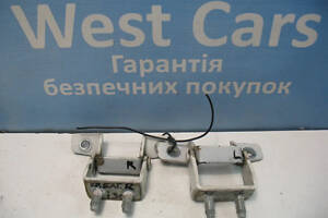 Б/в Петлі кришки багажника комплект хетчбек/універсал білі на Hyundai i30 2007-2012