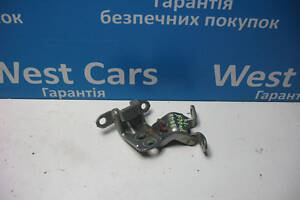 Б/в Петлі задніх лівих дверей на Nissan X-Trail 2001-2007