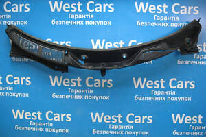 Б/в Пластик під лобове скло на Renault Scenic 2003-2008