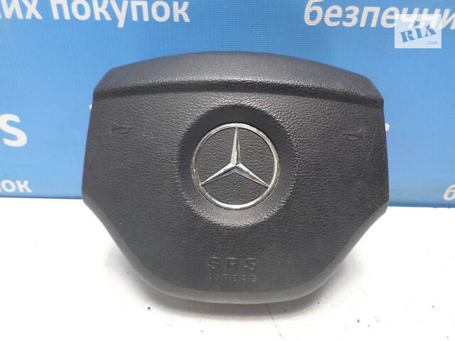 Б/в Подушка безпеки водія на Mercedes-Benz ML-Class 2005-2011