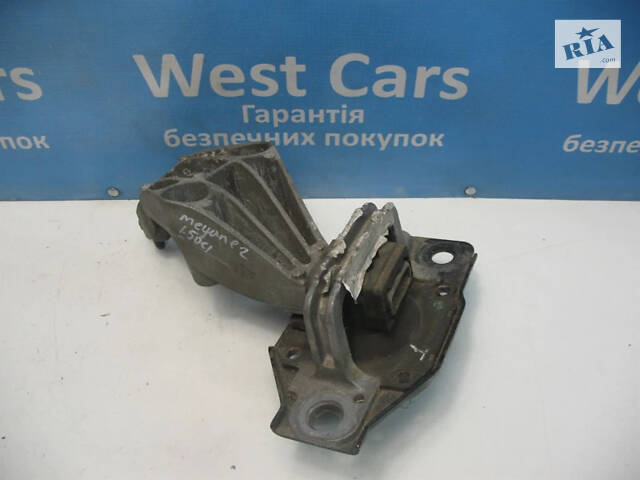 Б/в Подушка двигуна 1.5DCi на Renault Megane II 2003-2008