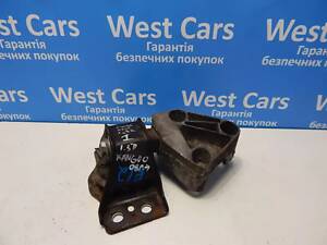 Б/в Подушка двигуна права 1.5D на Renault Kangoo 2008-2012