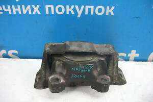 Б/в Подушка двигуна права на 1.6D на Ford Focus 2008-2011