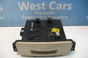 Б/в Попільничка задня на Hyundai Santa FE 2006-2009