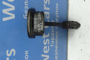 Б/в Поршень з шатуном (комплект) 1.6B AKL на Volkswagen Golf IV 1997-2006