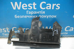 Б/в Повітровід радіатора правий 4.0TDI на Audi A8 2003-2007