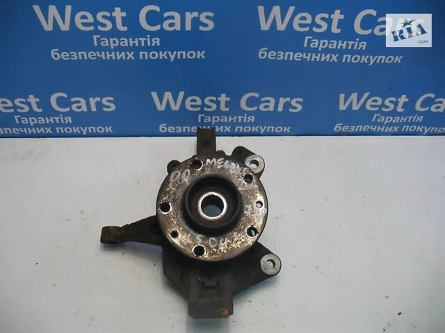 Б/в Поворотний кулак передній правий 1.5DCI на Renault Scenic 2008-2012