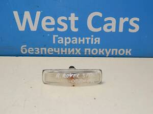 Б/в Повторювач поворотів передній на Land Rover Range Rover Sport 2005-2009