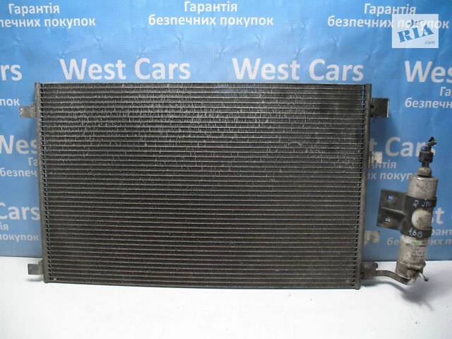 Б/в Радіатор кондиціонера 1.6В на Nissan Qashqai+2 2007-2013 - Фото 1