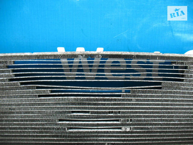 Б/в Радіатор кондиціонера на 1.3 дизель на Fiat Grande Punto 2005-2009 - Фото 3