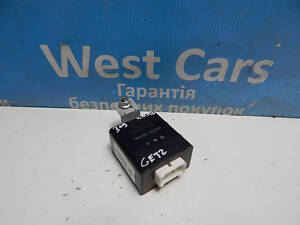 Б/в Реле підігріву заднього скла на Hyundai Getz 2002-2009