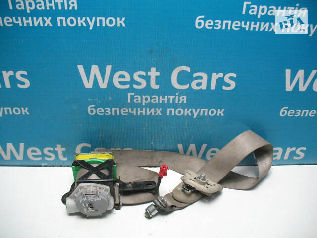 Б/в Ремінь безпеки передній правий з піропатроном на Mitsubishi Pajero 2006-2012