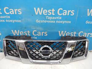 Б/в Решітка радіатора хром на Nissan Pathfinder 2005-2010