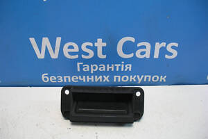 Б/в Ручка кришки багажника 2 контакти седан на Mercedes-Benz C-Class 2007-2010