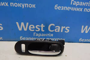 Б/в Ручка внутрішня передніх правих дверей на Mazda CX-7 2006-2012