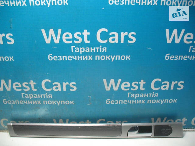 Б/в Ручка задніх лівих дверей внутрішня з накладкою на Volkswagen Touareg 2003-2010