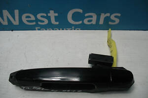 Б/в Ручка задніх лівих дверей зовнішня чорна на Toyota Rav 4 2006-2012