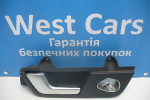 Б/в Ручка задньої лівої двері внутрішня (темно-синього відтіну) на Audi A4 2004-2008