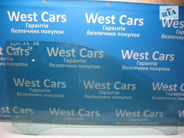 Б/в Скло передньої правої двері (хетчбек 3-двер) на Audi A3 1997-2003