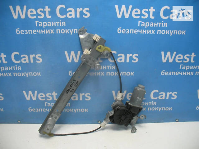 Б/в Склопідіймач задній лівий 2 контакти на Nissan Qashqai+2 2006-2013