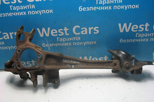 Б/в Цапфа задня права 2.5/3.0B на Subaru Outback 2003-2009