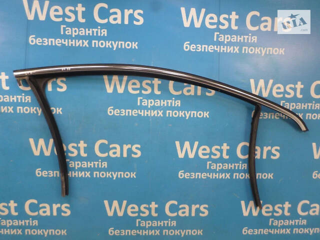 Б/в Ущільнювач скла дверей передніх правих на Volkswagen Passat B7 2010-2014