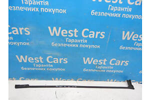 Б/в Ущільнювач скла дверей передній правий зовнішній 3дв. хетчбек на Seat Ibiza. Гарантія якості! 2008-2017