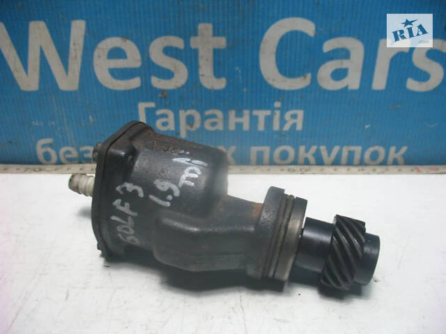 Б/в Вакуумний насос 1.9TDi на Volkswagen Passat B4 1993-1997