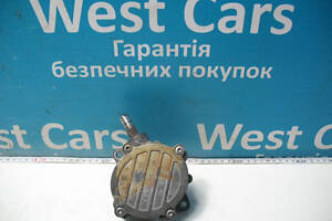 Б/в Вакуумний насос 2.2/2.7CDI на Mercedes-Benz CLK-Class 2000-2009