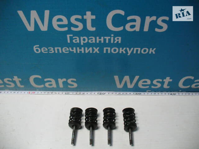 Б/в Випускні клапани у зборі комплект (89) 1.9/2.0TDI на Volkswagen Touran. Вибір №1! 2004-2011