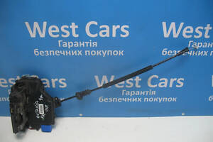 Б/в Замок дверей передніх правих 9 контактів на Volkswagen Caddy 2004-2010