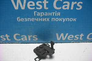 Б/в Замок капота на Fiat Qubo 2007-