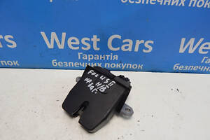 Б/в Замок кришки багажника хетчбек 4к на Ford Focus 2004-2011