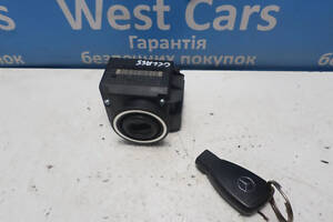 Б/в Замок запалювання з ключем на Mercedes-Benz C-Class 2000-2007