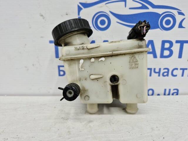 Бачок главного тормозного цилиндра Chevrolet Lacetti J200 1.8 БЕНЗИН F18D3 2004 (б/у) - Фото 1