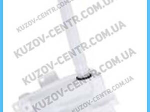 Бачок омивача Mitsubishi ASX з патрубком 8260A215