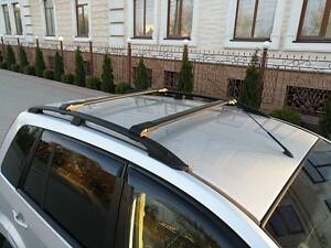 Багажник поперечины на стандартные рейлинги с замком WingCarrier V1 (2 шт) до 140 см, Черный для Mercedes GLS X167 2019-