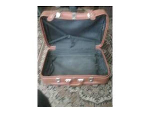 Чемодан кожаный (производитель Румыния) - Фото 4