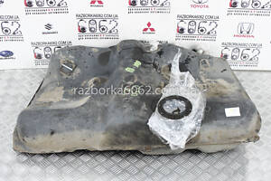 Бак топливный металлический Toyota Camry 30 2001-2006 7700133150