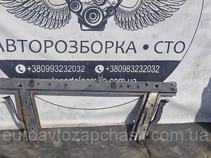 Балка передняя под радиаторы Renault Clio II (1998—2005)