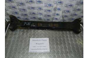 Балка передняя поперечная Mitsubishi Pajero Wagon 4 2006 (б/у)