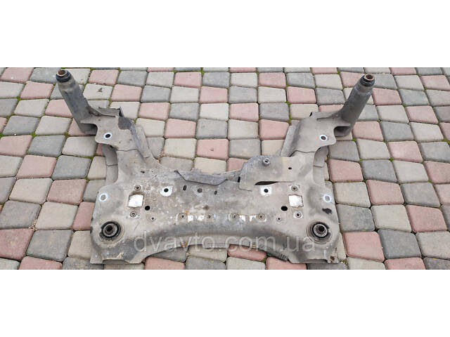 Балка передняя Renault Megane III 544012717R