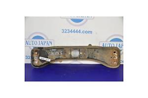 Балка під КПП MITSUBISHI L200 06-14 MR995060