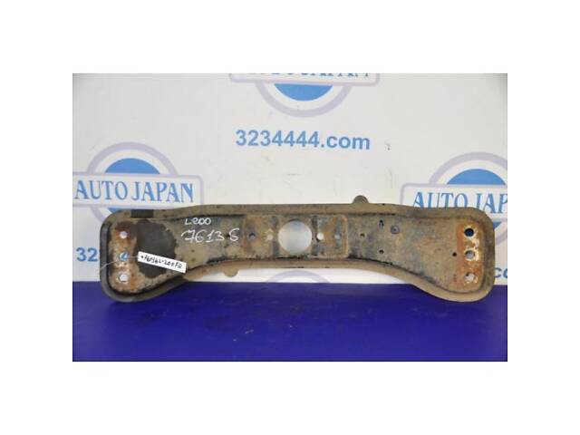 Балка під КПП MITSUBISHI L200 06-14 MR995060