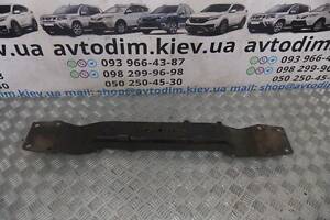 Балка под кпп MR267910 Mitsubishi Pajero Sport 1996-2008